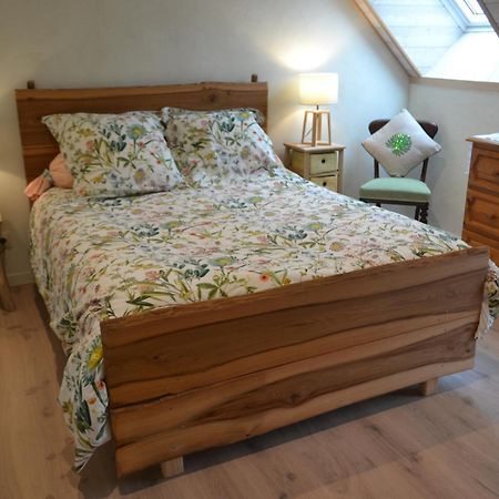 Escale A Villeperdue Chambre Juermala Saint-Épain Exteriör bild