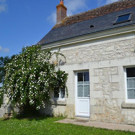 Escale A Villeperdue Chambre Juermala Saint-Épain Exteriör bild