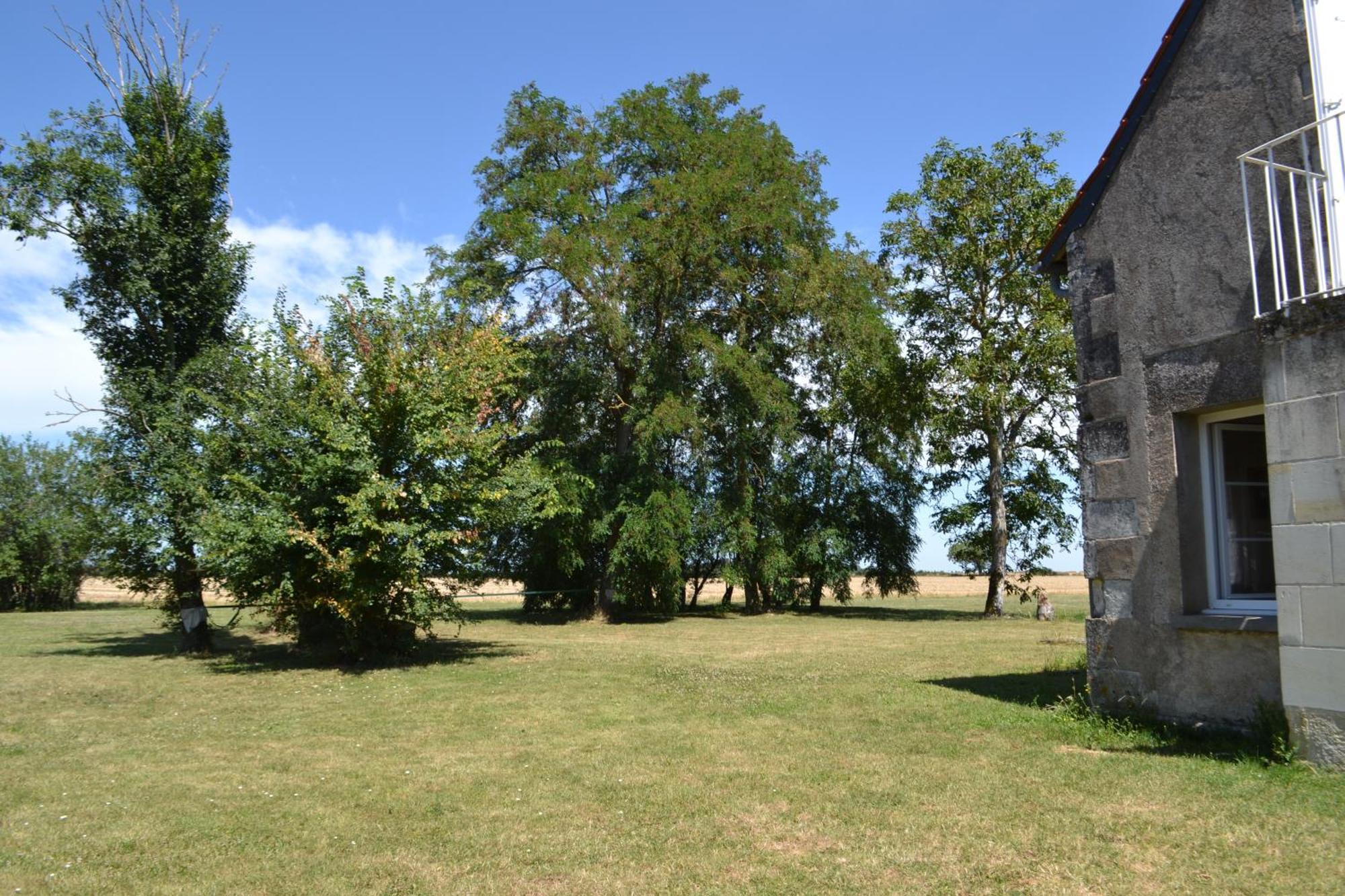 Escale A Villeperdue Chambre Juermala Saint-Épain Exteriör bild